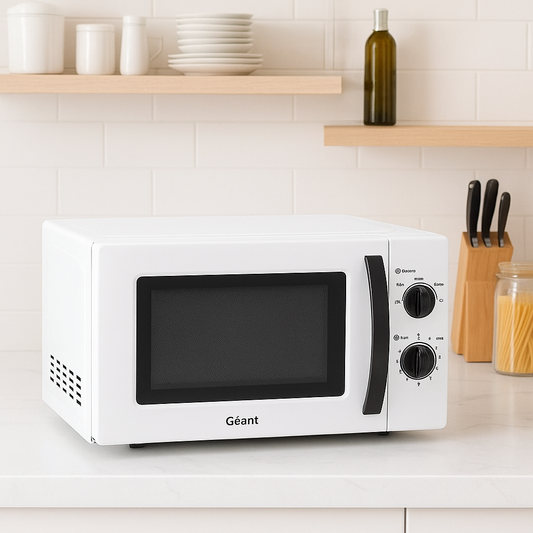 Géant Micro-Onde 20L  1050W - GN-MM720CJ5-N